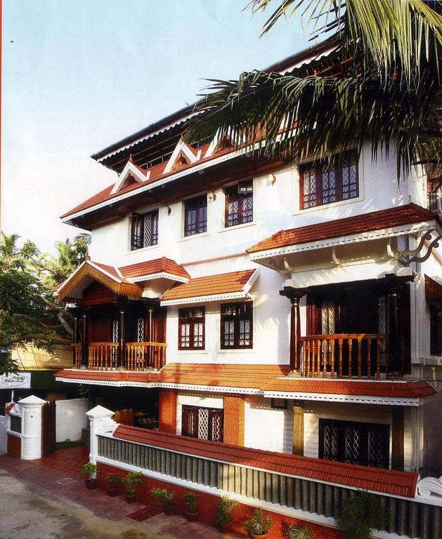 Hotel White Rose Kochi Zewnętrze zdjęcie