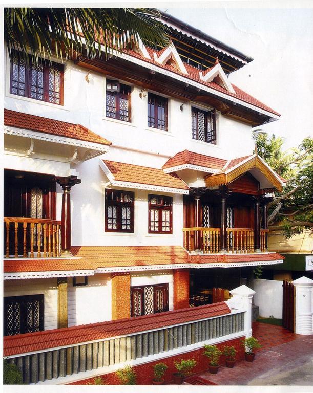Hotel White Rose Kochi Zewnętrze zdjęcie