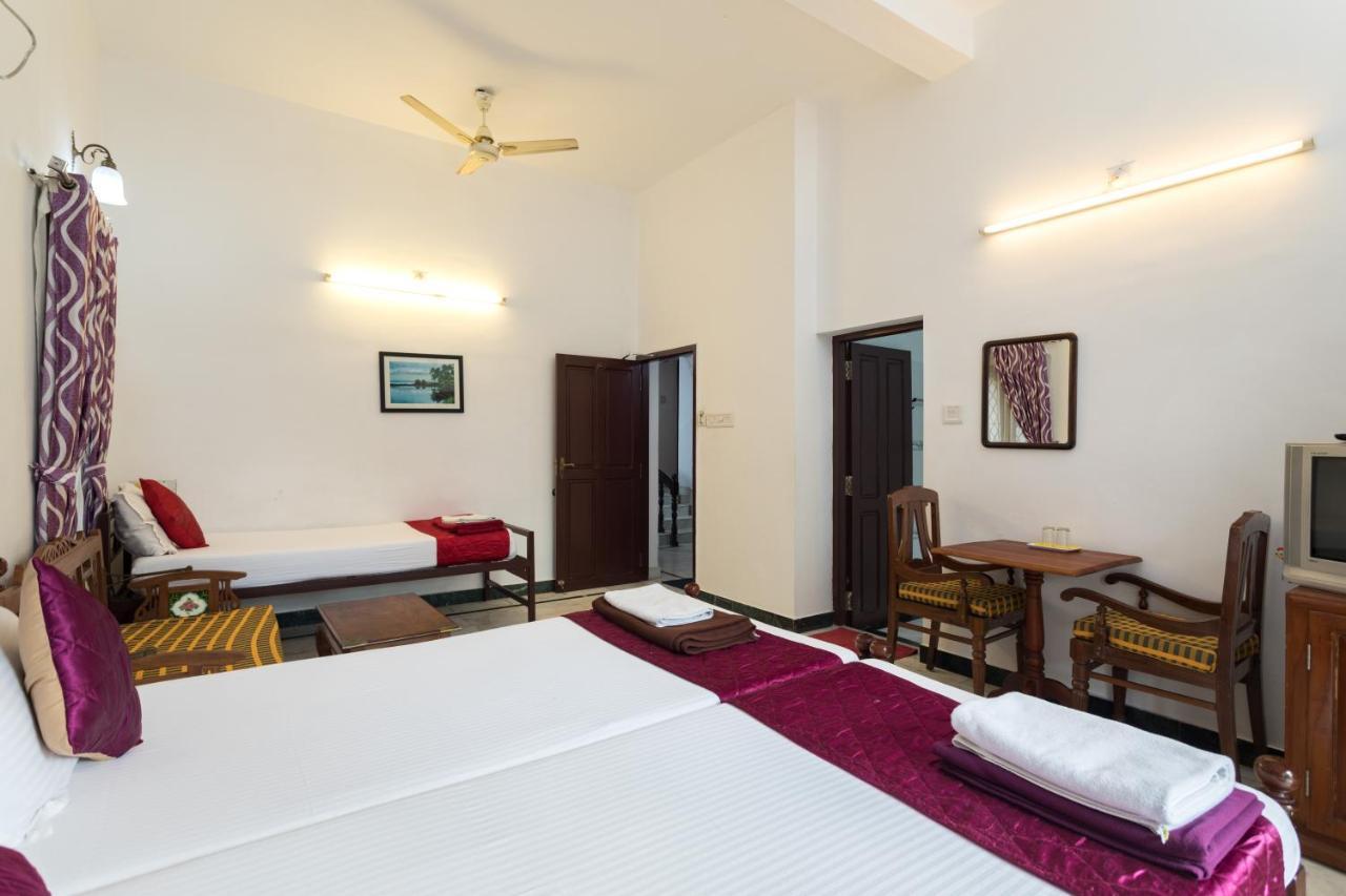 Hotel White Rose Kochi Zewnętrze zdjęcie
