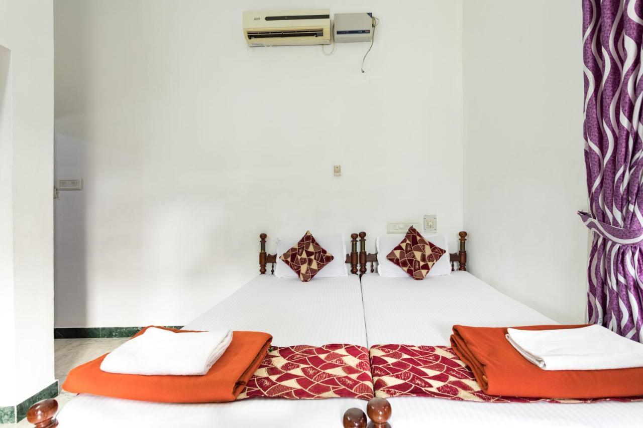 Hotel White Rose Kochi Zewnętrze zdjęcie