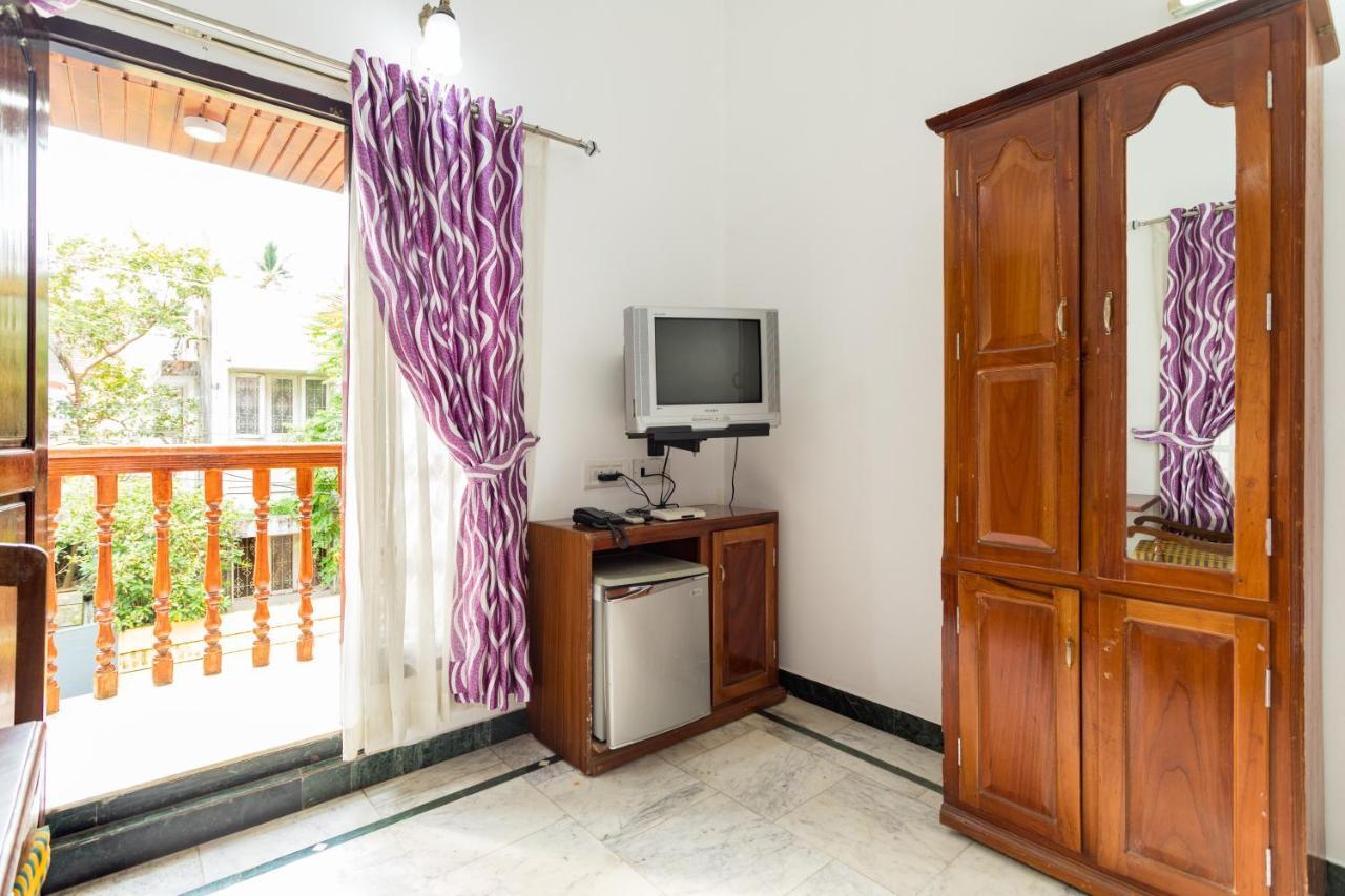 Hotel White Rose Kochi Zewnętrze zdjęcie